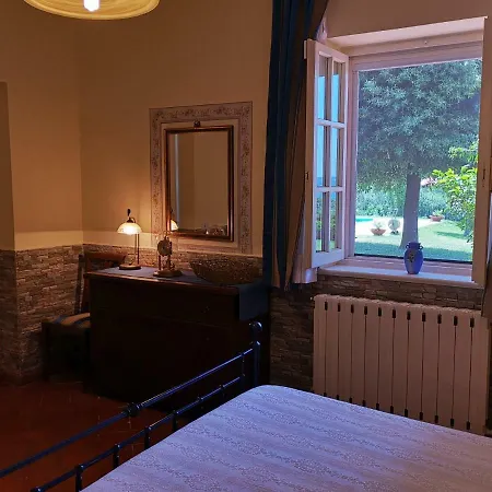 Apartment Montesegnale *